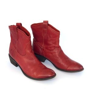 Frye Carson Shortie Ankle Boot — Burnt Red Sz 11